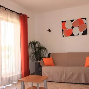 https://dinita-apartamentos.hotelaalgarve.com